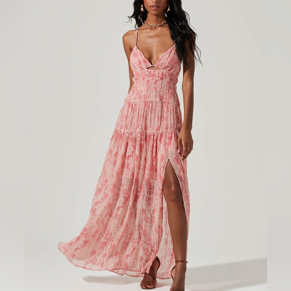 ASTR Tropics Plunge Neck Pleated Open Back Maxi Dress
